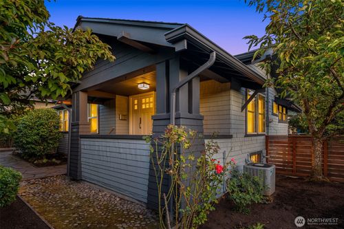 1503 Ne 63rd St, Seattle, WA, 98115-6811 | Card Image