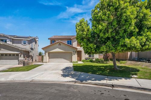 233 Petunia Ct, San Marcos, CA, 92069 | Card Image