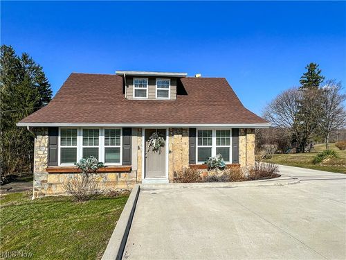 7853 State Route 43, Bergholz, OH, 43908-7944 | Card Image