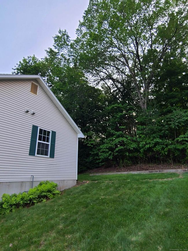 24 Wiscassett Ave, House other with 3 bedrooms, 3 bathrooms and null parking in Hamden CT | Image 31