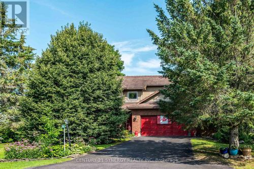 6646 Cherrystone Dr, Kars, ON, K0A2E0 | Card Image