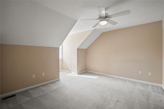 101 Creekside Drive, Townhouse with 3 bedrooms, 2 bathrooms and 2 parking in Buffalo Twp - BUT PA | Image 17