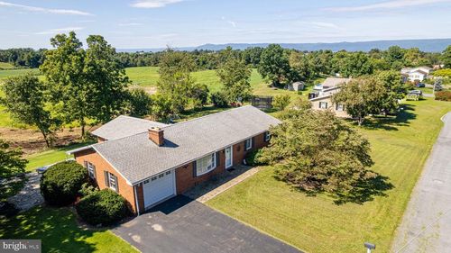 1115 Gayman Road, CHAMBERSBURG, PA, 17202 | Card Image