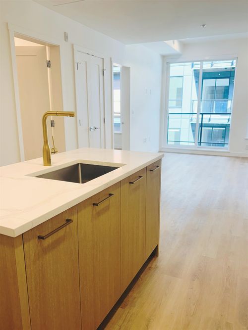 413-375 Clayton St, Coquitlam, BC, V3K3X6 | Card Image