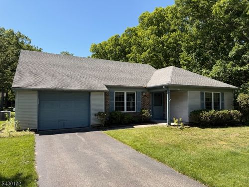 541 Petunia Ln N, Whiting, NJ, 08759-4319 | Card Image