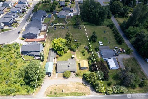 26508 132nd Ave Se, Kent, WA, 98042-8020 | Card Image