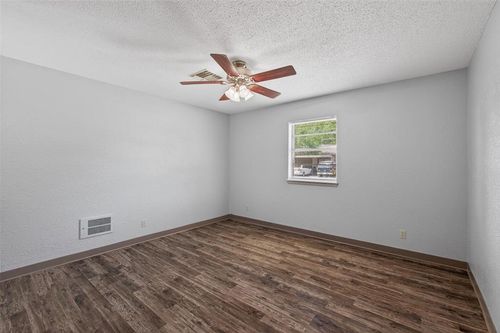 1222 W Broadway Avenue, Elk City, OK, 73644 | Card Image