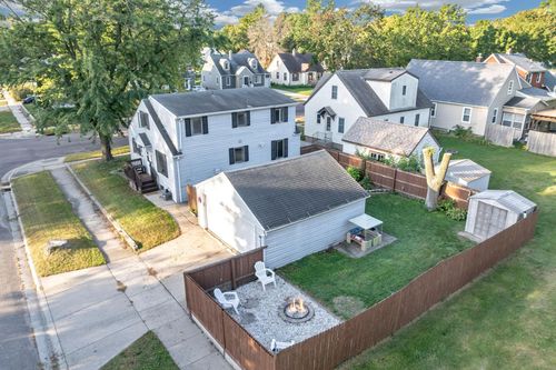 431 Webster St, Fairmont, MN, 56031-4143 | Card Image