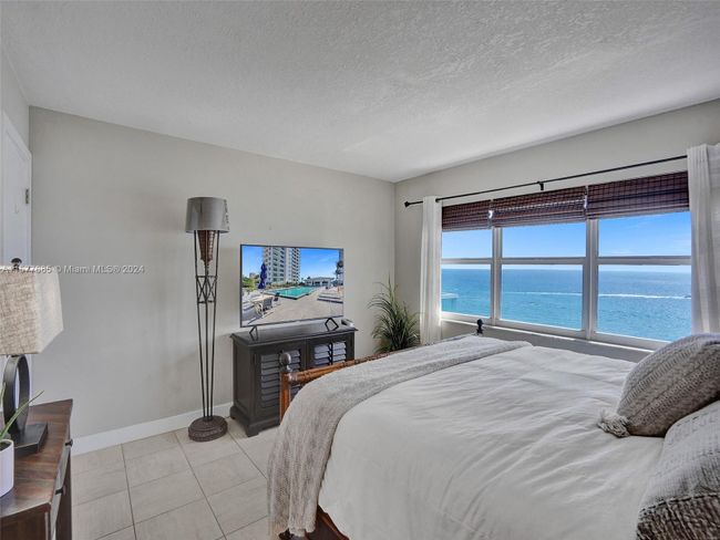 PH2 - 1610 N Ocean Blvd, Condo with 2 bedrooms, 2 bathrooms and null parking in Pompano Beach FL | Image 10