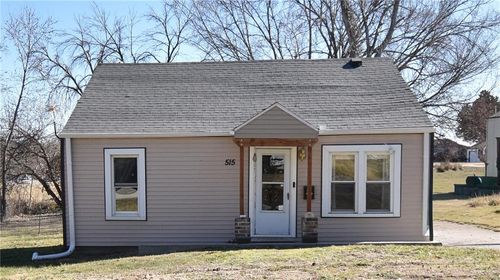 515 Cunningham St, Richmond, MO, 64085-2109 | Card Image