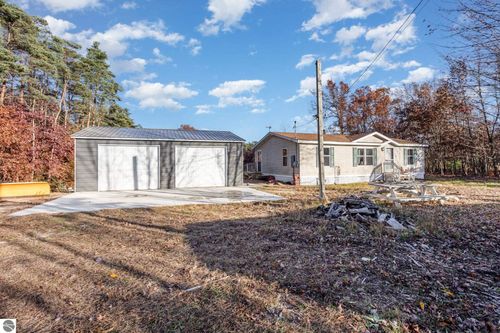 3700 N Brinton Road, Weidman, MI, 48893 | Card Image