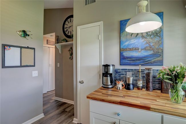 APT-4 - 5725 Pelican Pointe Dr, House attached with 2 bedrooms, 2 bathrooms and null parking in Sebastian FL | Image 16