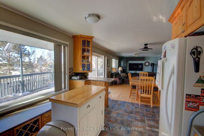 1933 Bushy Bay Rd, House other with 3 bedrooms, 3 bathrooms and 10 parking in Greater Sudbury ON | Image 12