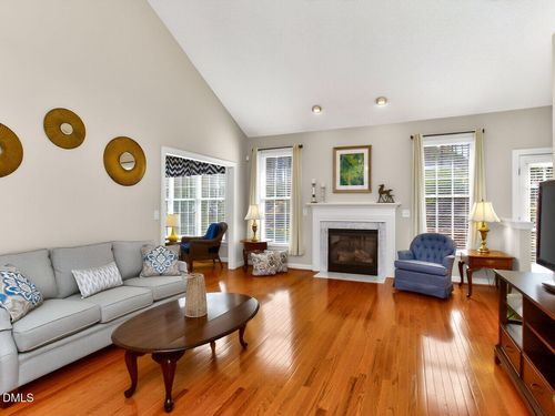 408 Knotts Valley Ln, Cary, NC, 27519-7142 | Card Image