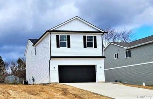 00 Highslope Dr, Brighton, MI, 48114 | Card Image