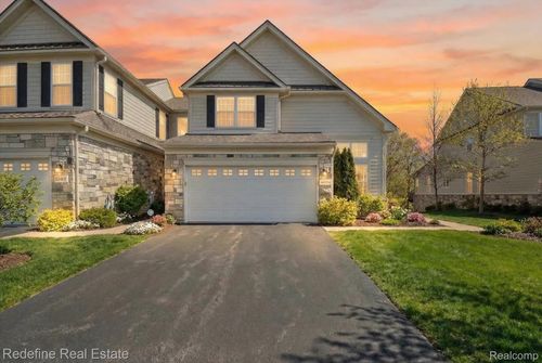 42896 Cardinal Way, Novi, MI, 48375-3653 | Card Image