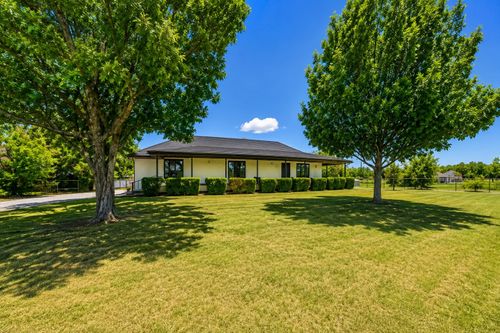 2913 County Road 920, Crowley, TX, 76036-5509 | Card Image