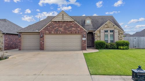 18204 48th Pl, Tulsa, OK, 74134-7303 | Card Image