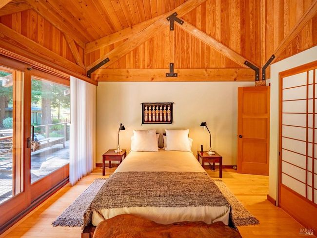 10951 Big Meadow Rd, House other with 2 bedrooms, 3 bathrooms and 6 parking in Philo CA | Image 16