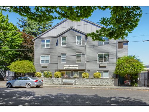 10345 Ne Clackamas St, Portland, OR, 97220-3986 | Card Image