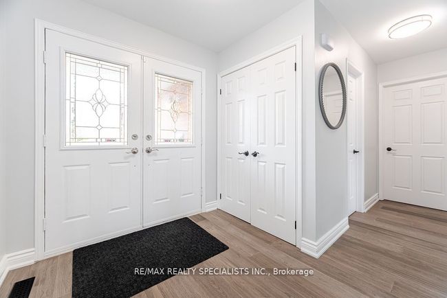 72 Farrow Cres, House other with 5 bedrooms, 4 bathrooms and 2 parking in Ajax ON | Image 5