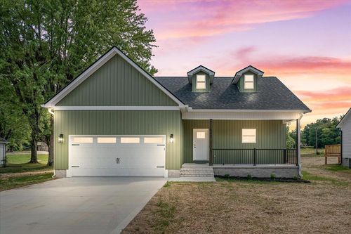 645 E 20th St, Cookeville, TN, 38501-1469 | Card Image
