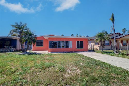 763 182nd Ave E, REDINGTON SHORES, FL, 33708-1034 | Card Image