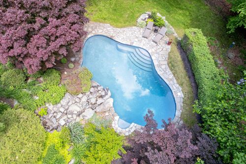 12 Woodland Ct S, Bedford, NY, 10506-2035 | Card Image