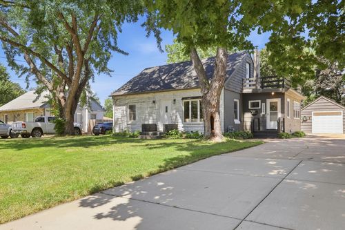 2258 W 105th St, Bloomington, MN, 55431-3409 | Card Image