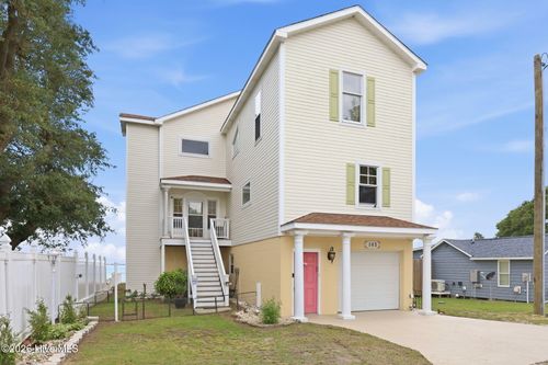 103 Waterfront Ave, Newport, NC, 28570-4510 | Card Image