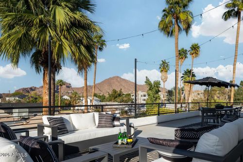 4120 N 44th Pl, Phoenix, AZ, 85018-4304 | Card Image