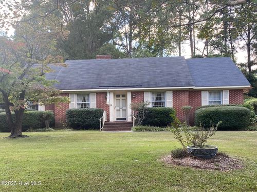203 Brentwood Dr N, Wilson, NC, 27893-1809 | Card Image