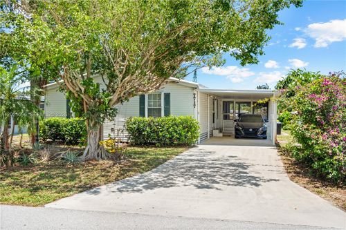 7717 Se Swan Ave, Hobe Sound, FL, 33455 | Card Image