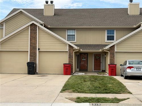 b-519 Ne 6th St, Blue Springs, MO, 64014-2985 | Card Image