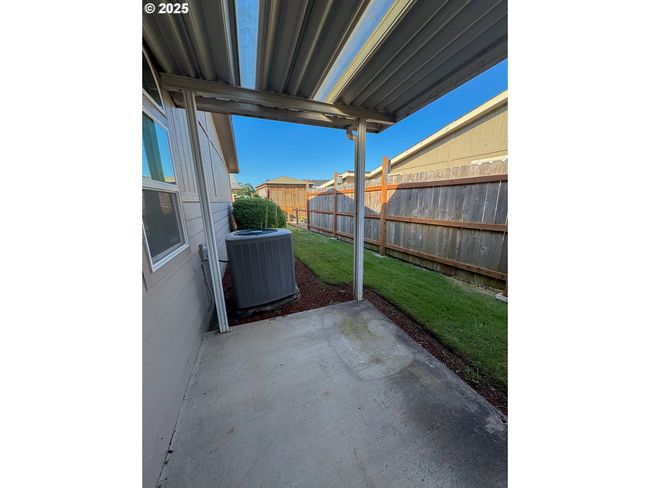 UNIT-13 - 3355 N Delta Hwy, House other with 3 bedrooms, 2 bathrooms and null parking in Eugene OR | Image 37
