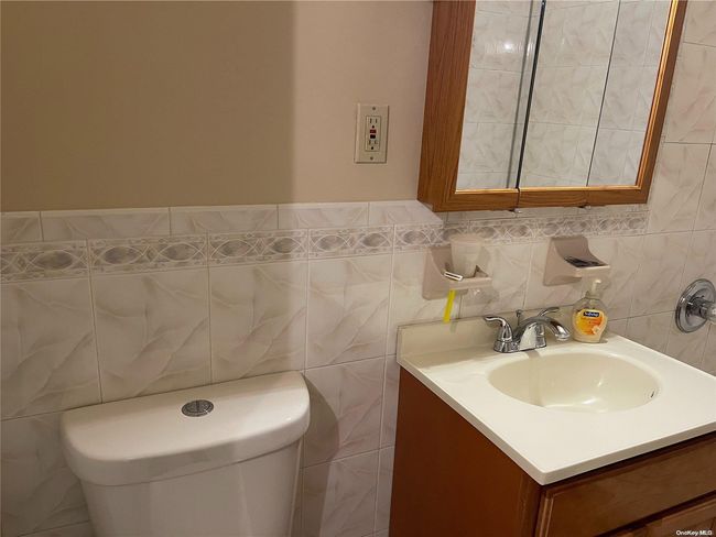 APT-2 - 20-01 Hazen St, Condo with 3 bedrooms, 2 bathrooms and null parking in Flushing NY | Image 4