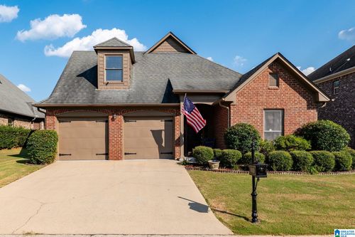 3076 Chelsea Park Rdg, CHELSEA, AL, 35043-7242 | Card Image