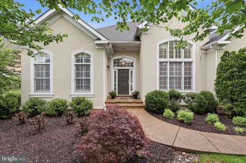8277 Roxborough Loop, GAINESVILLE, VA, 20155-3215 | Card Image