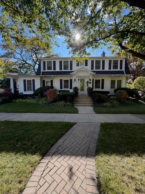 435 Elmore St, Park Ridge, IL, 60068-3436 | Card Image