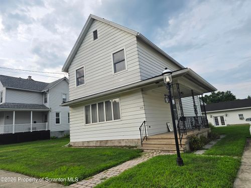 220 Reese St, Scranton, PA, 18508-1449 | Card Image