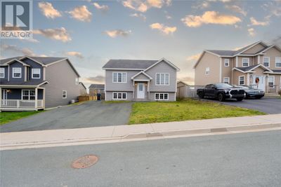 67 Westport Dr, Home with 5 bedrooms, 4 bathrooms and null parking in Paradise NL | Image 1