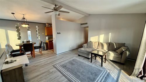 44666 Georgia Ct, Clinton Township, MI, 48038-1072 | Card Image