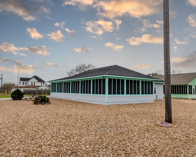 837 Wightman St, House other with 3 bedrooms, 3 bathrooms and 2 parking in Matagorda TX | Image 42