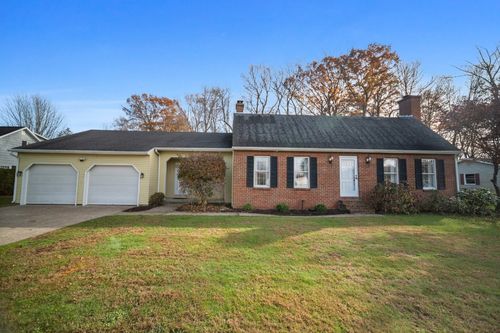 707 Pine Tree Dr, Girard, PA, 16417-1033 | Card Image