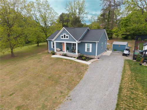 92 Meadow Ln, Urbanna, VA, 23175-2499 | Card Image