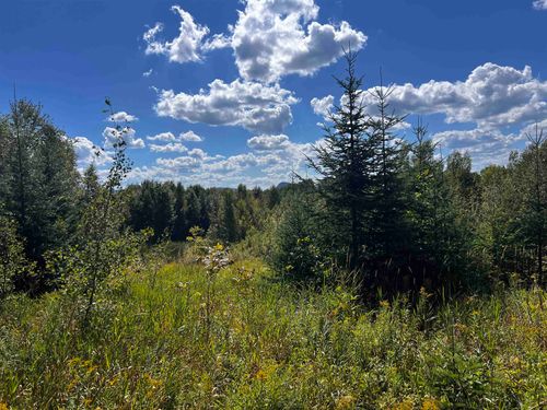 881 Perkins Ln, Orleans, VT, 05860-4433 | Card Image