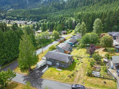 170 Seaview St, Sayward, BC, V0P | Card Image