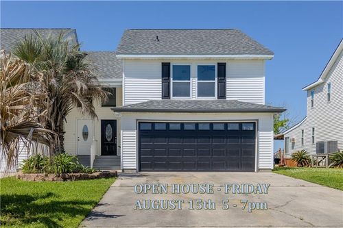 272 Marina Dr, Slidell, LA, 70458-9202 | Card Image