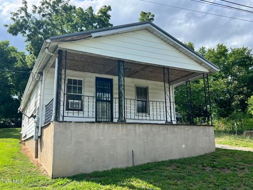 113 Sycamore St, Greeneville, TN, 37745-3438 | Card Image