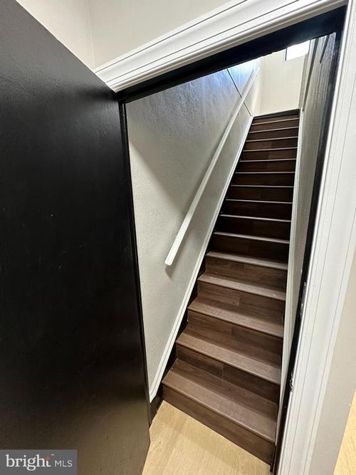 apt-3rd-7028 Paschall Ave, PHILADELPHIA, PA, 19142-1161 | Card Image